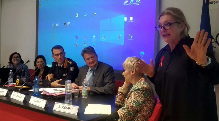Clicca per accedere all'articolo Essere chiari, precisi e sostanziali: le buone regole per stilare ottimi certificati