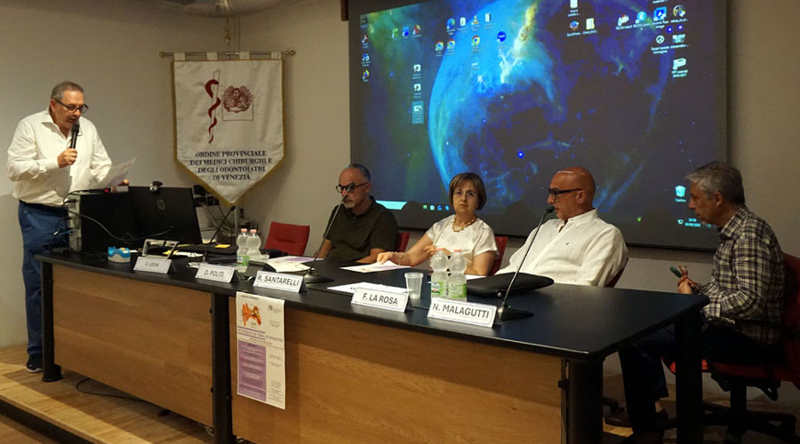 Clicca per accedere all'articolo Il tempo è udito: diagnosi tempestiva e nuove tecnologie contro l'ipoacusia