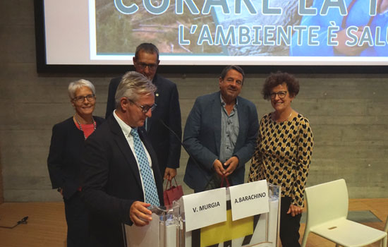 Clicca per accedere all'articolo Convegno #VIS2022: consapevolezza ed azione dei medici a difesa dell’ambiente